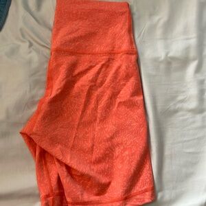 lululemon Invigorate short 8”
